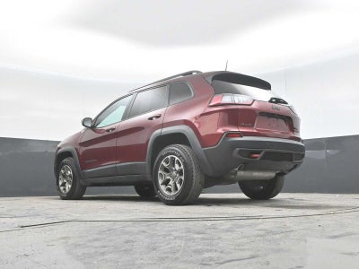 2021 Jeep CHEROKEE Base