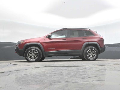 2021 Jeep CHEROKEE Base