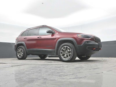 2021 Jeep CHEROKEE Base