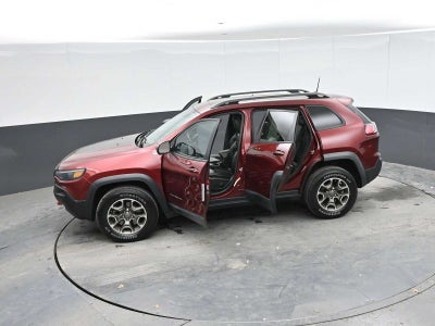 2021 Jeep CHEROKEE Base