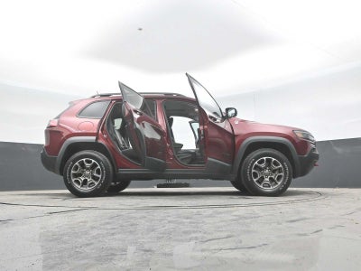 2021 Jeep CHEROKEE Base