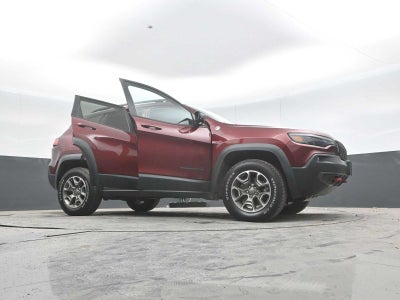 2021 Jeep CHEROKEE Base