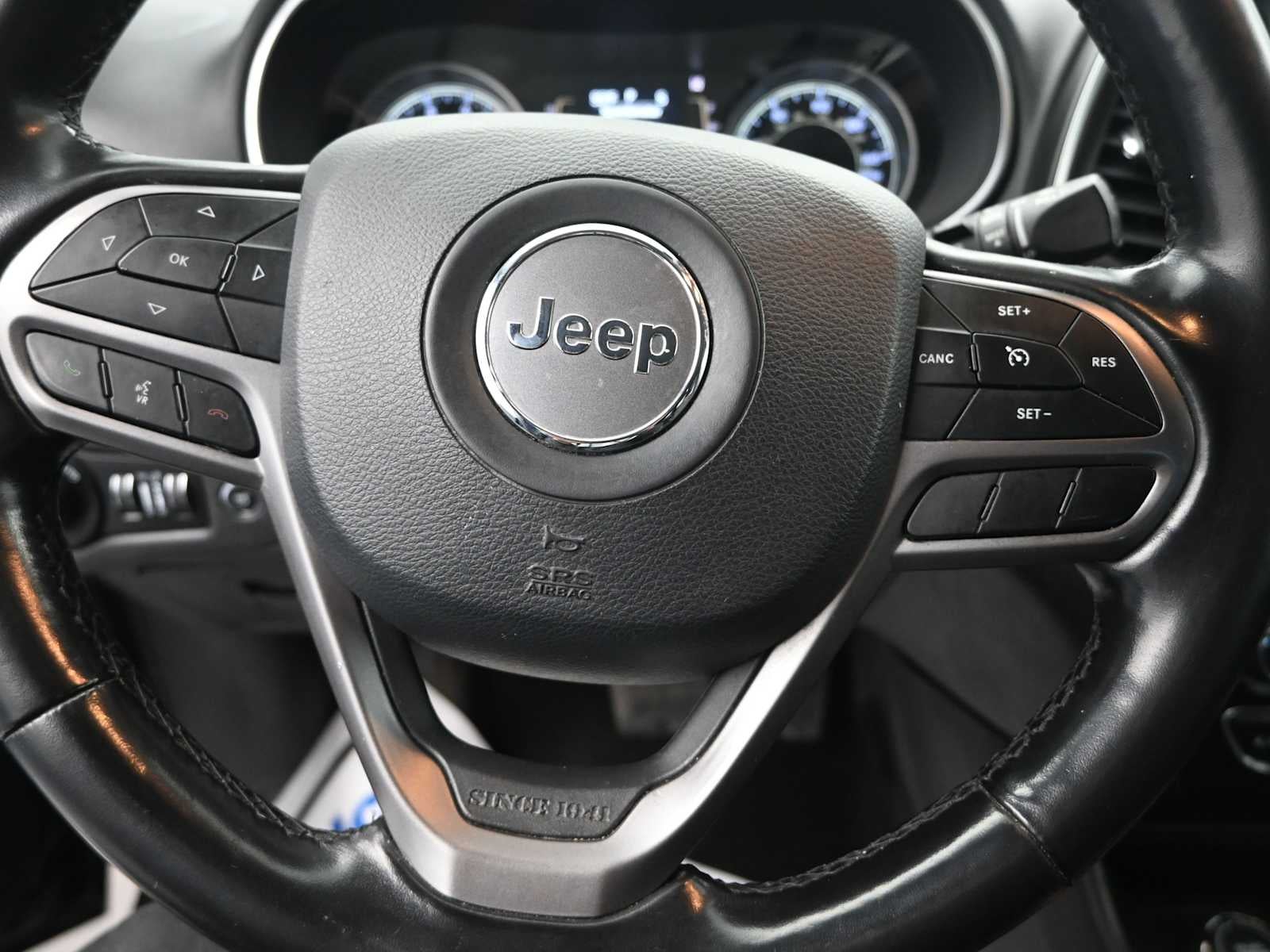 2020 Jeep Cherokee Lux