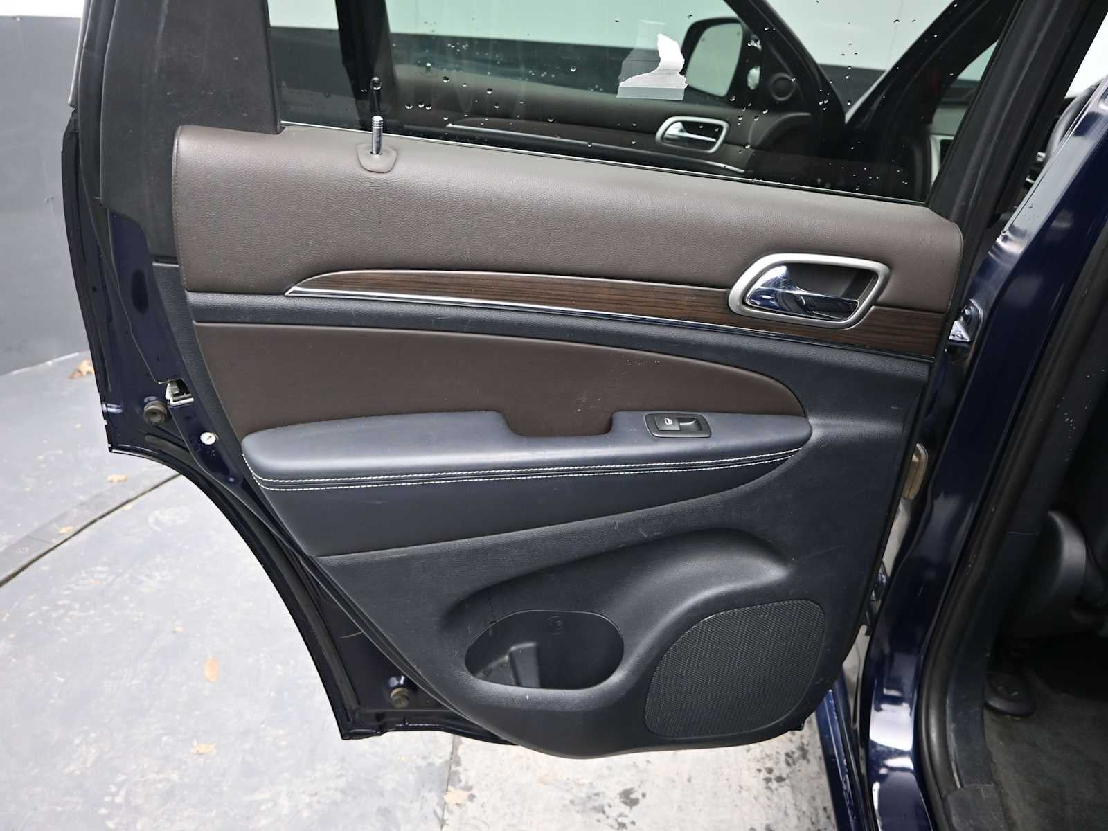 2017 Jeep Grand Cherokee Overland