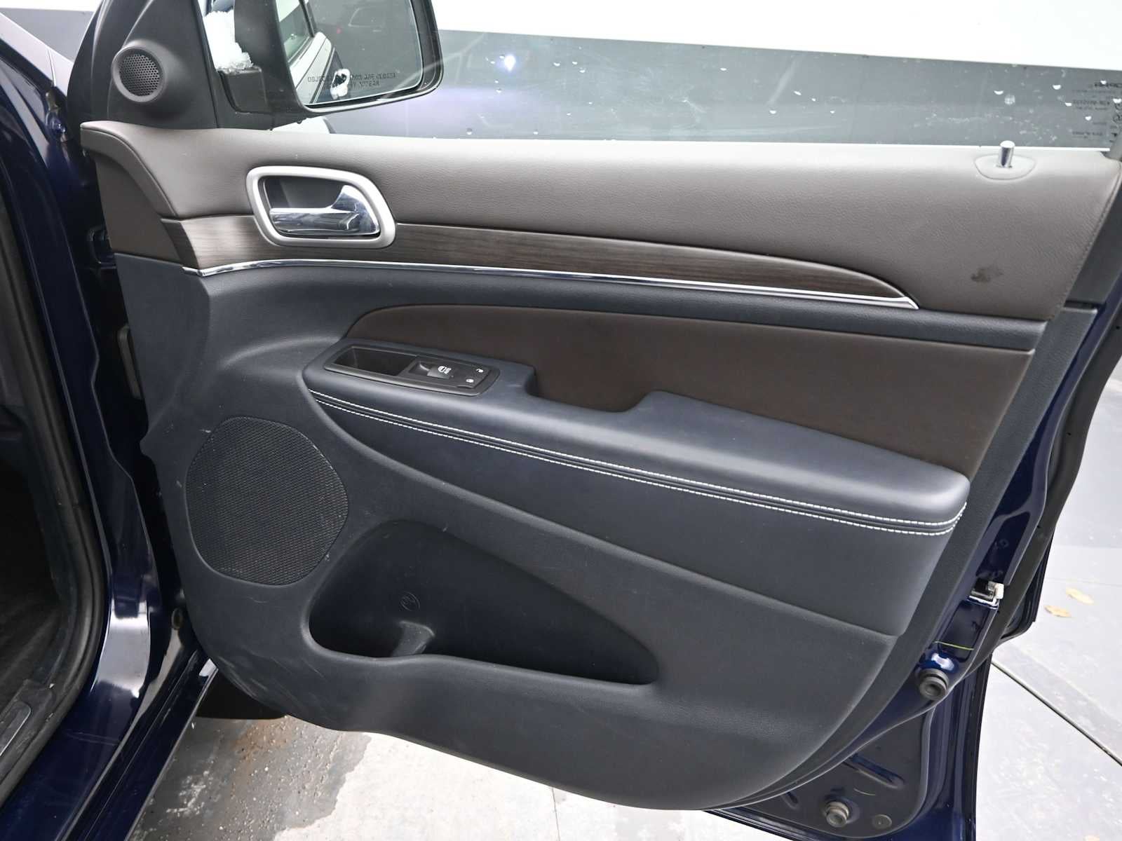 2017 Jeep Grand Cherokee Overland