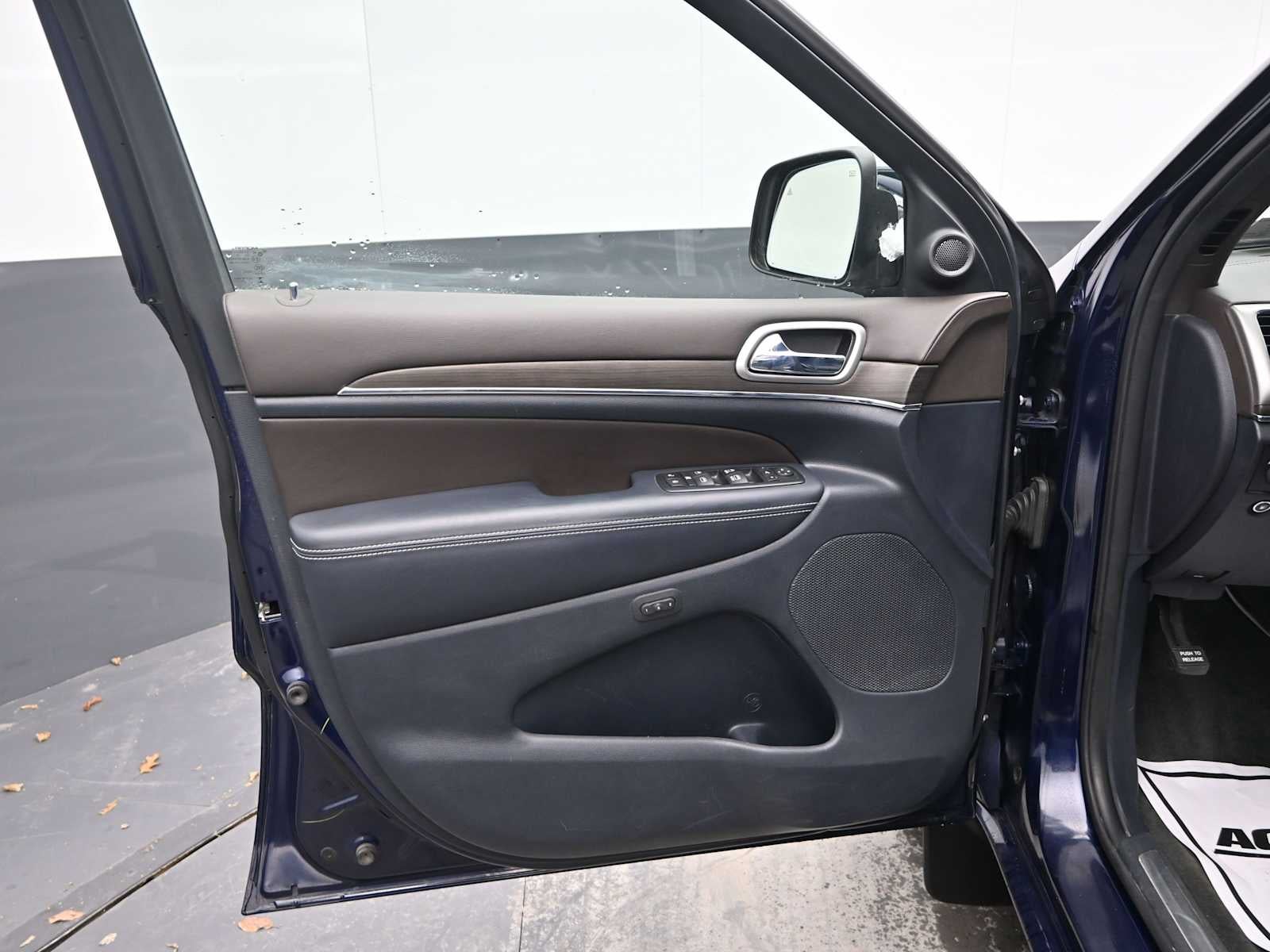 2017 Jeep Grand Cherokee Overland