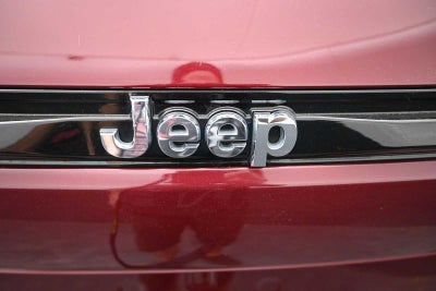 2022 Jeep Grand Cherokee Altitude