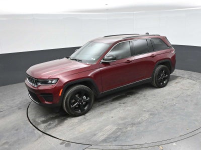 2022 Jeep Grand Cherokee Altitude