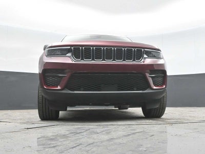 2022 Jeep Grand Cherokee Altitude