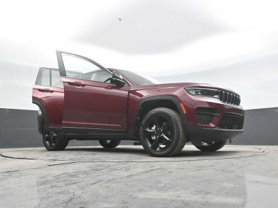 2022 Jeep Grand Cherokee Altitude