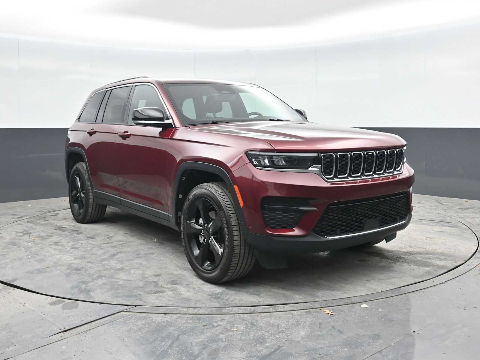 2022 Jeep Grand Cherokee Altitude