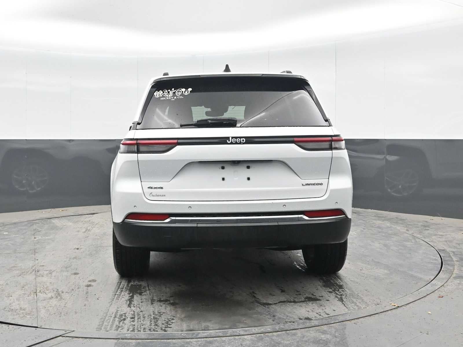 2023 Jeep Grand Cherokee Laredo