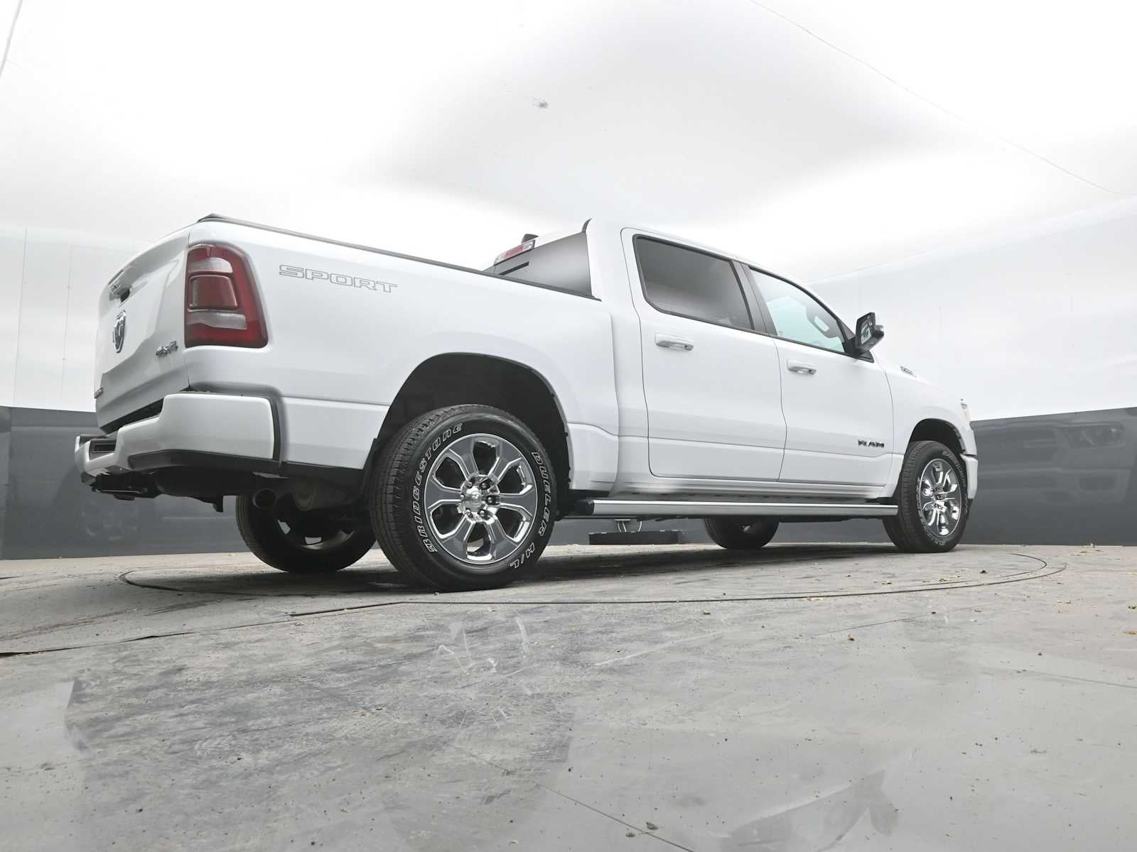 2023 RAM 1500 BIG HORN/L Base