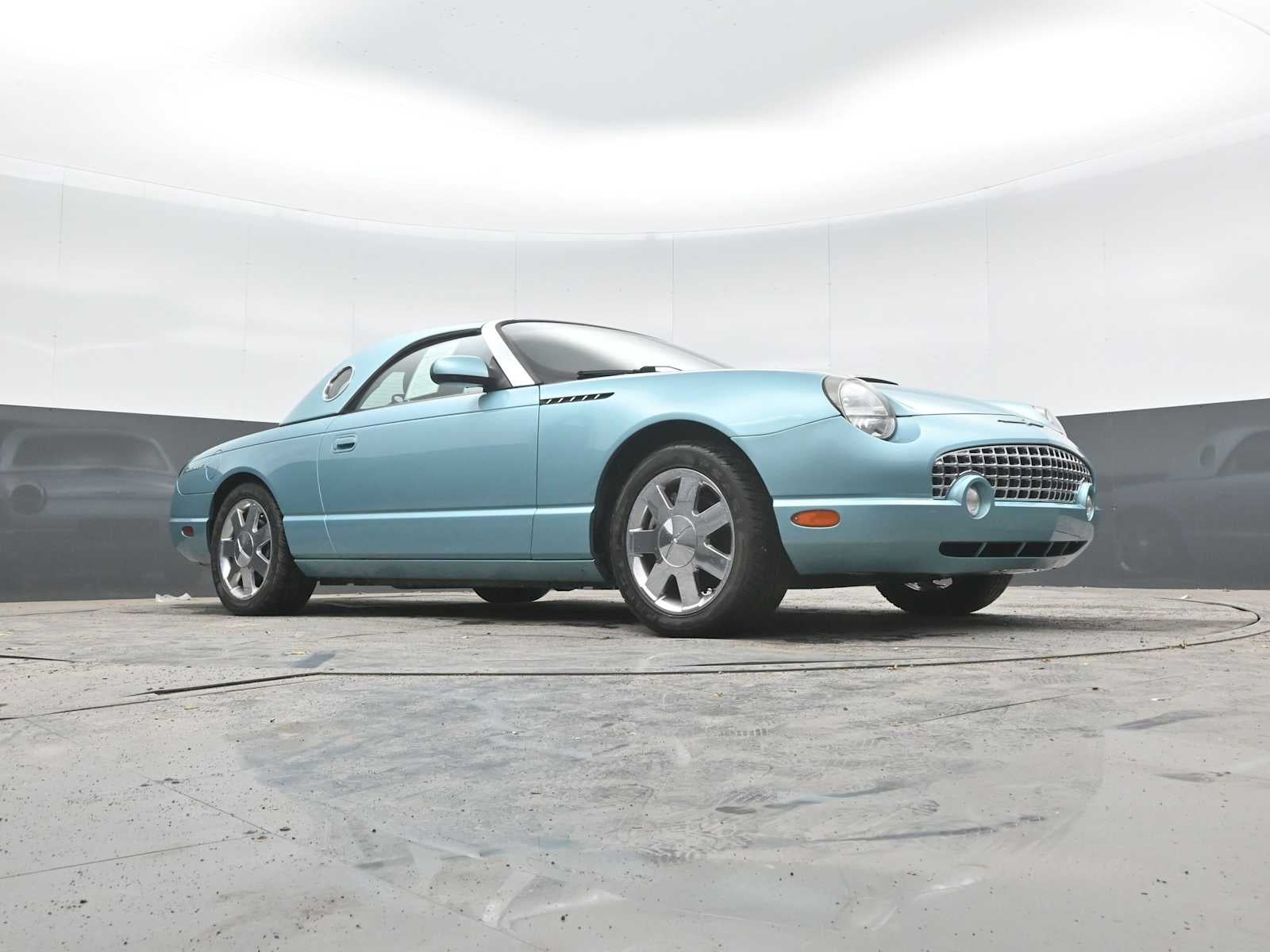 2002 Ford Thunderbird w/Hardtop Premium