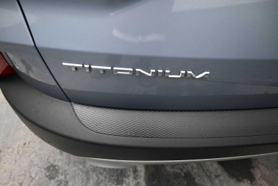 2022 Ford Escape Titanium Hybrid