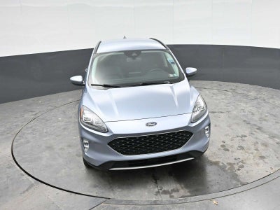 2022 Ford Escape Titanium Hybrid