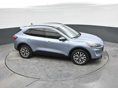 2022 Ford Escape Titanium Hybrid