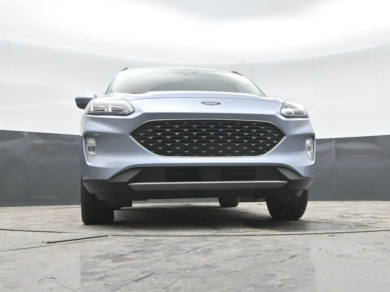 2022 Ford Escape Titanium Hybrid