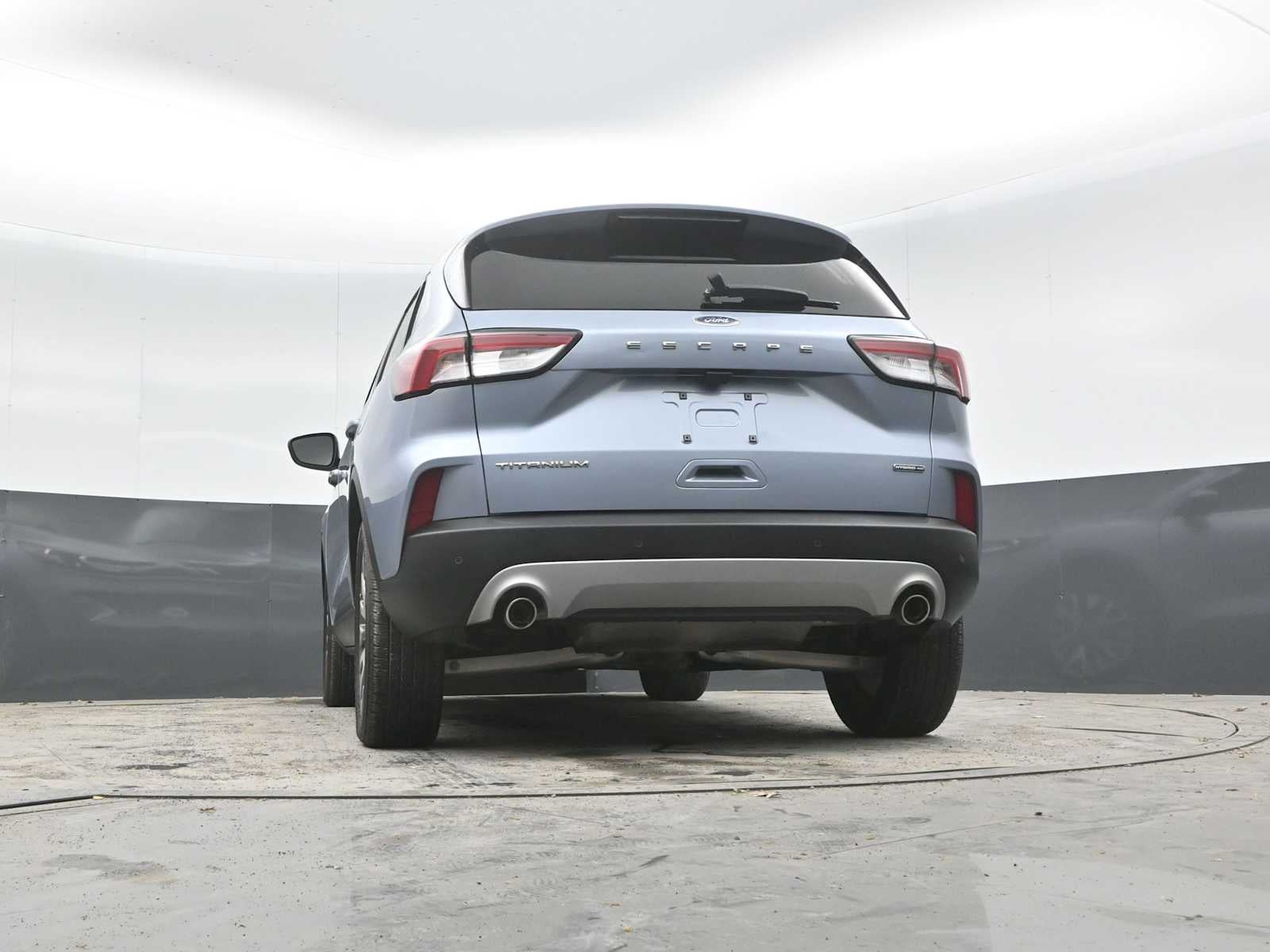 2022 Ford Escape Titanium Hybrid