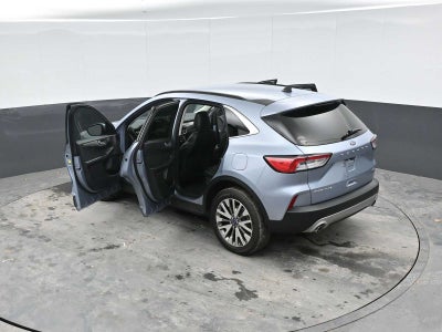 2022 Ford Escape Titanium Hybrid