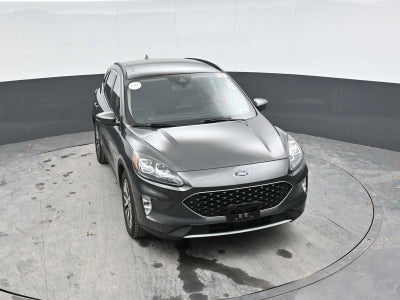 2020 Ford Escape Titanium Hybrid