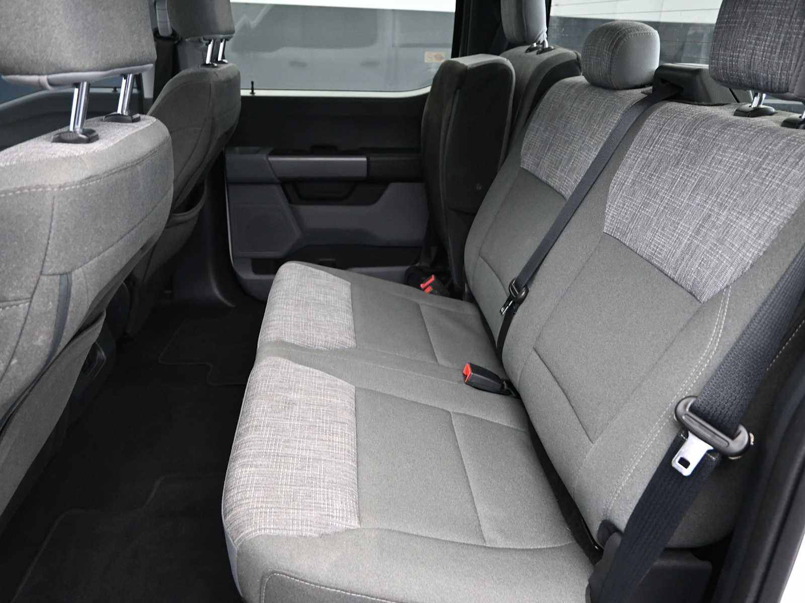 2023 Ford F150 SUPERCREW Base