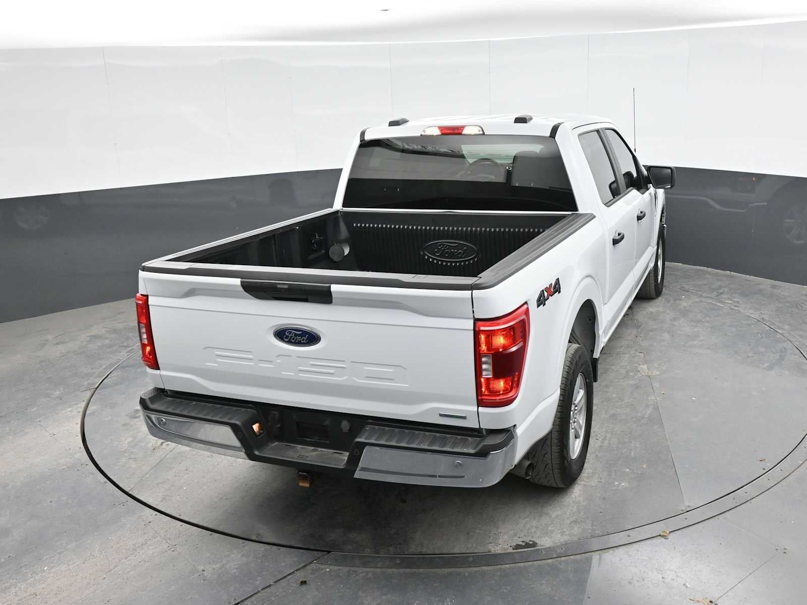2023 Ford F150 SUPERCREW Base