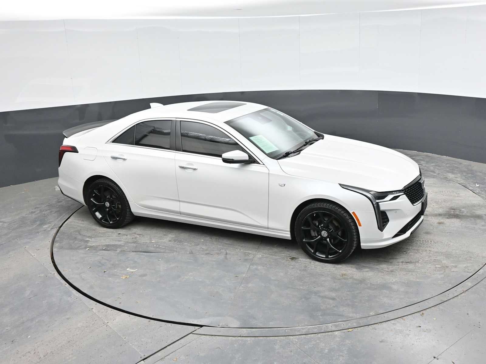 2023 Cadillac CT4 Premium Luxury