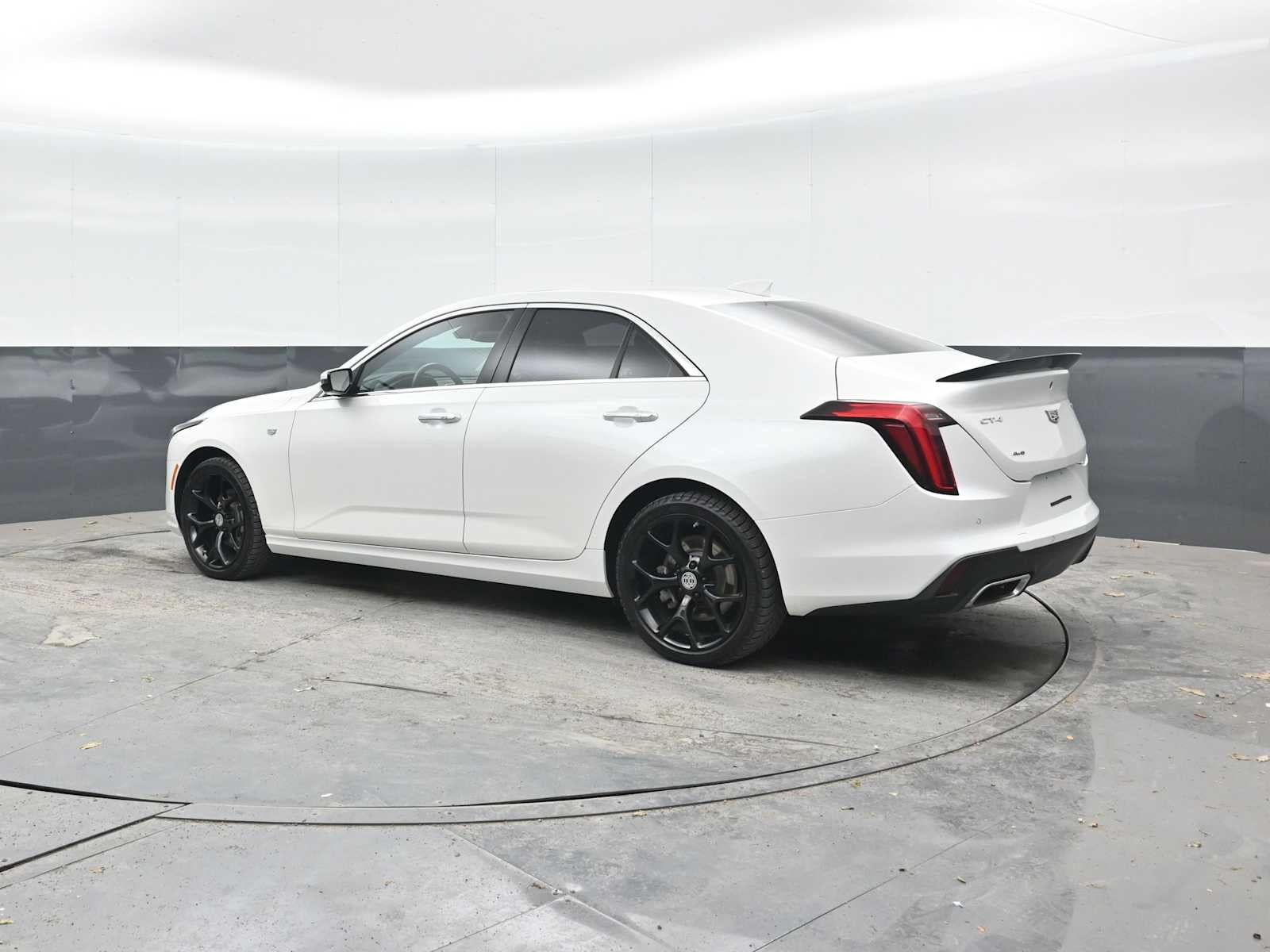 2023 Cadillac CT4 Premium Luxury