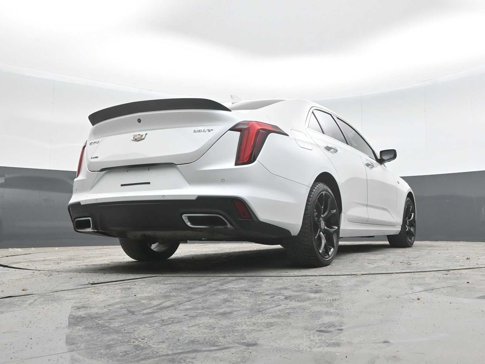 2023 Cadillac CT4 Premium Luxury