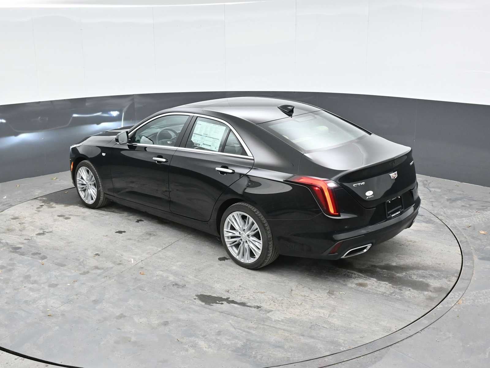 2025 Cadillac CT4 Premium Luxury