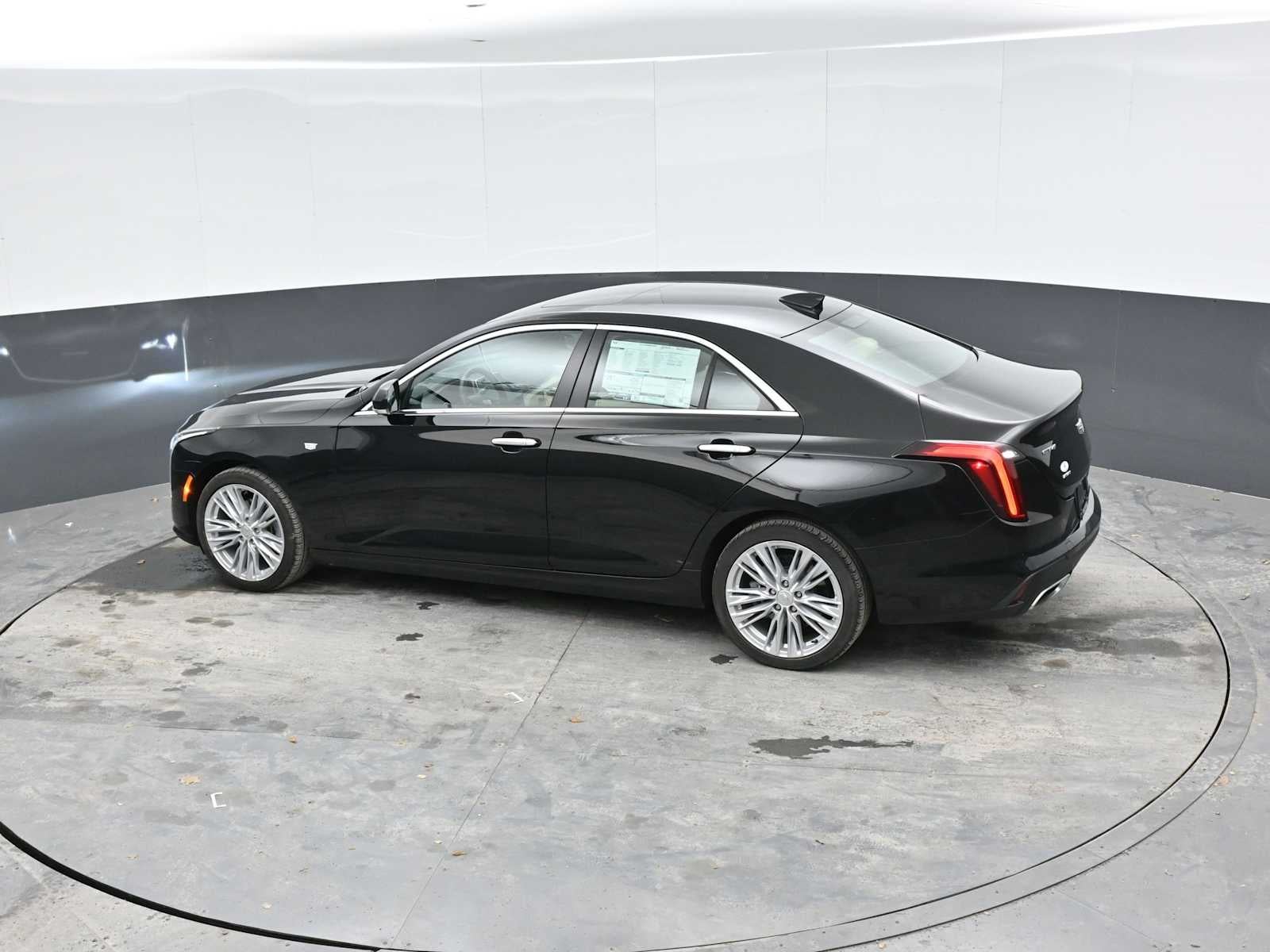 2025 Cadillac CT4 Premium Luxury