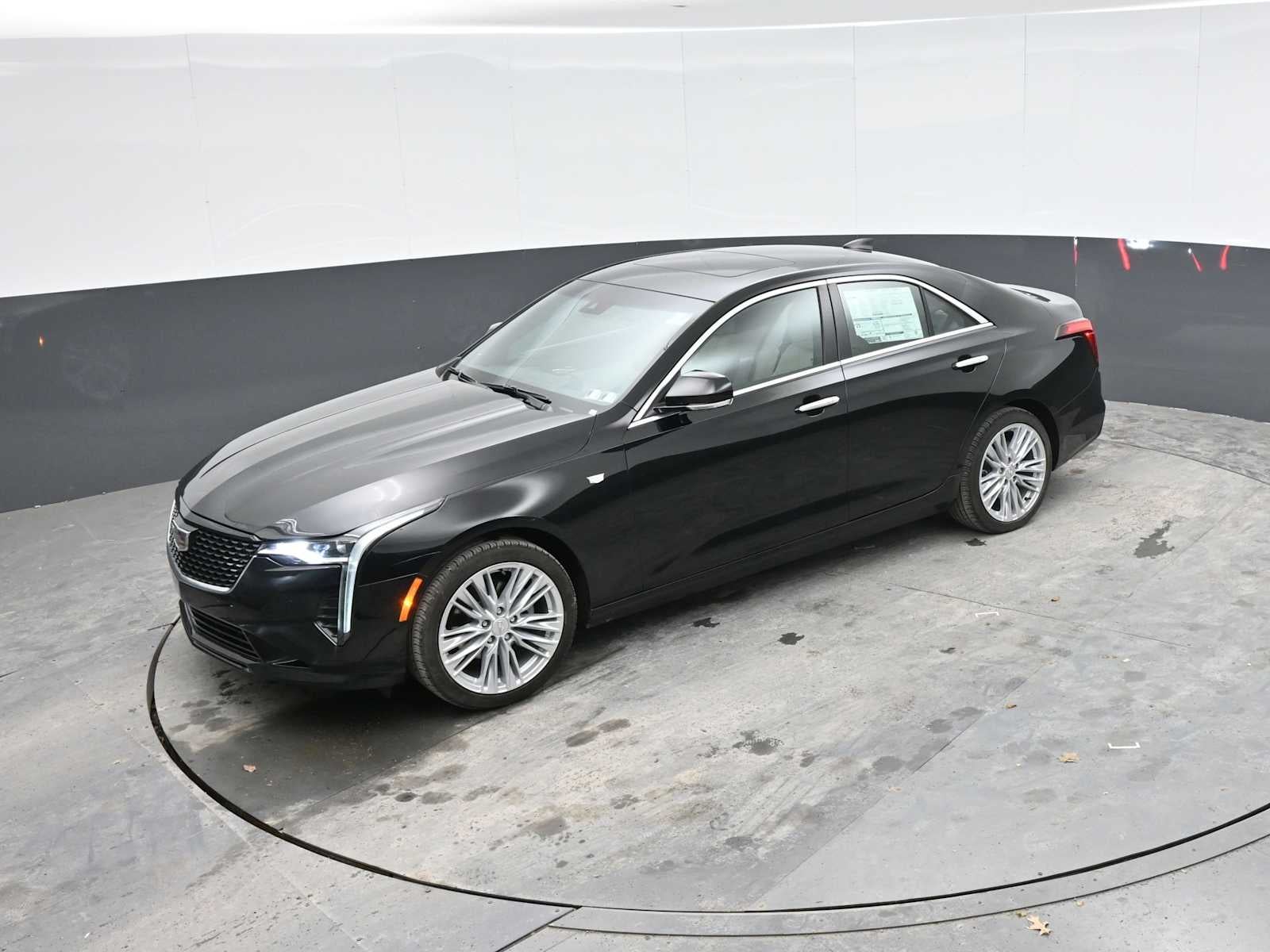 2025 Cadillac CT4 Premium Luxury