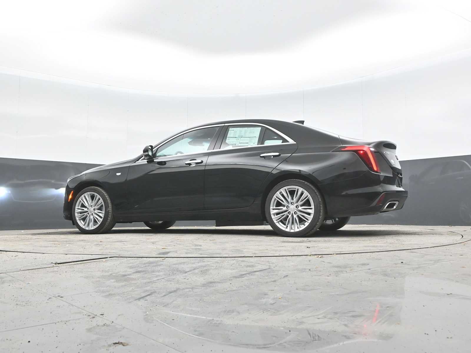 2025 Cadillac CT4 Premium Luxury