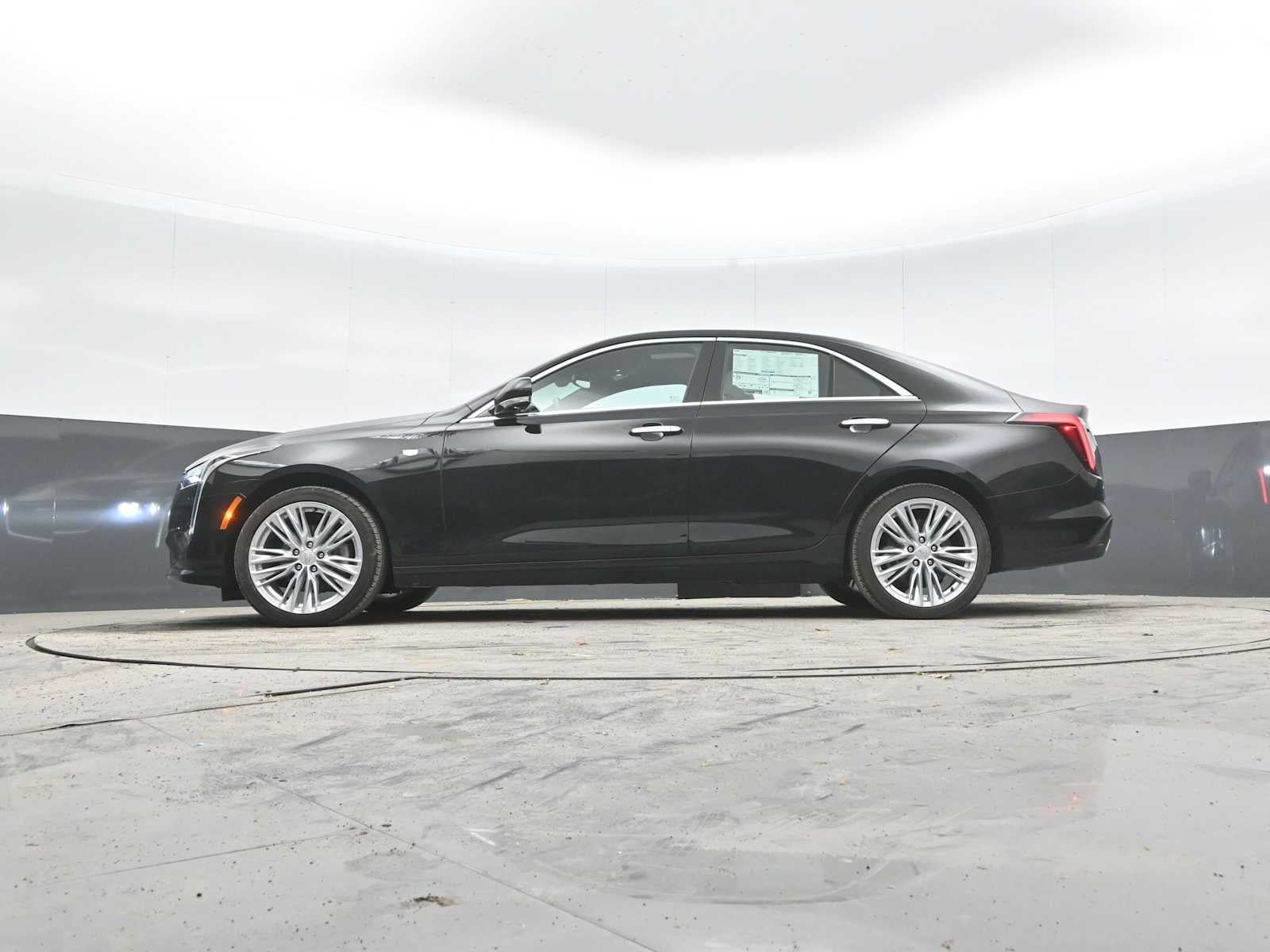 2025 Cadillac CT4 Premium Luxury