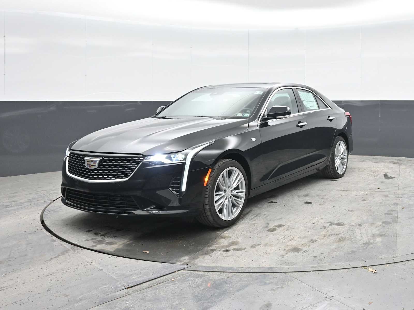 2025 Cadillac CT4 Premium Luxury
