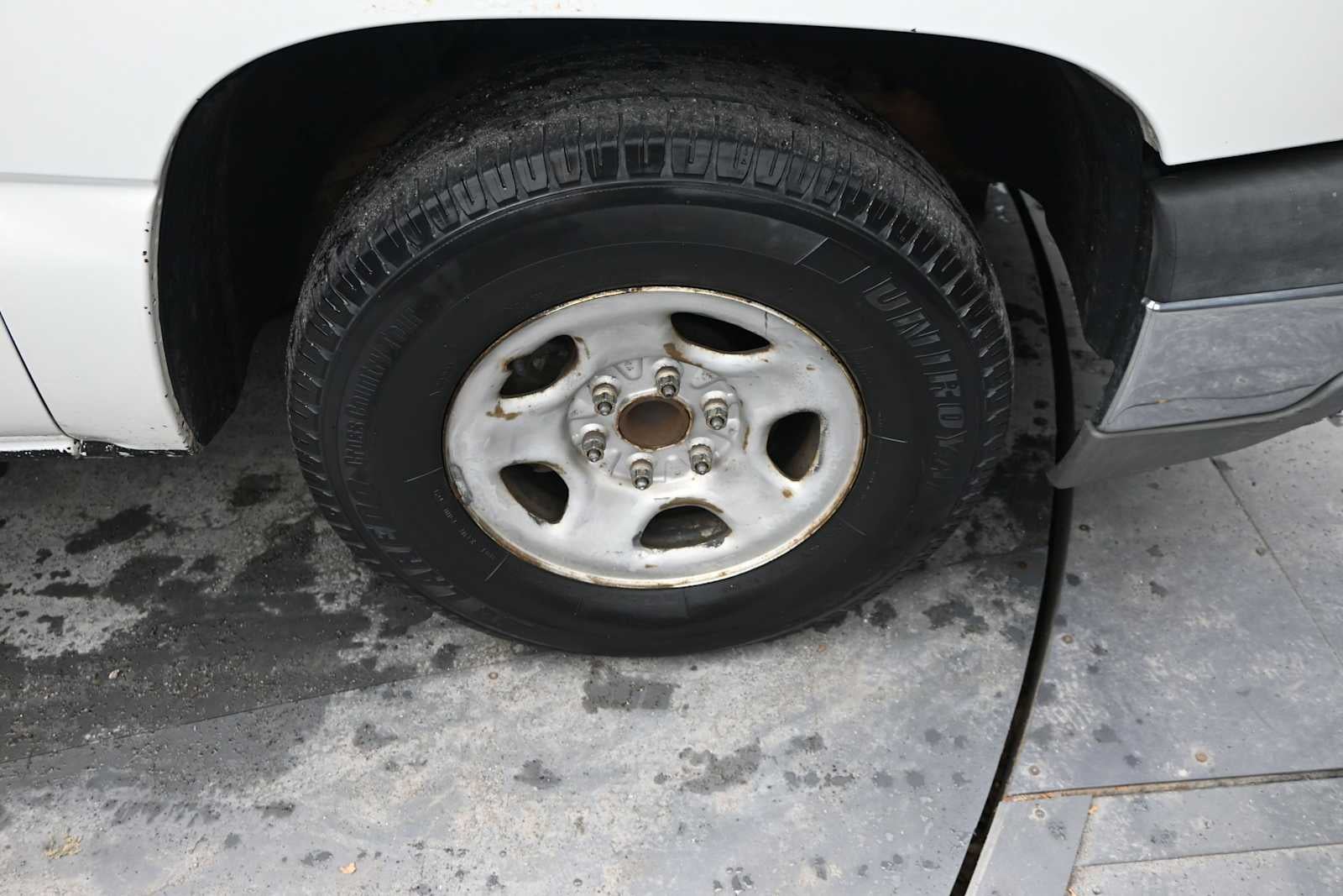 2004 Chevrolet Silverado 1500 Work Truck