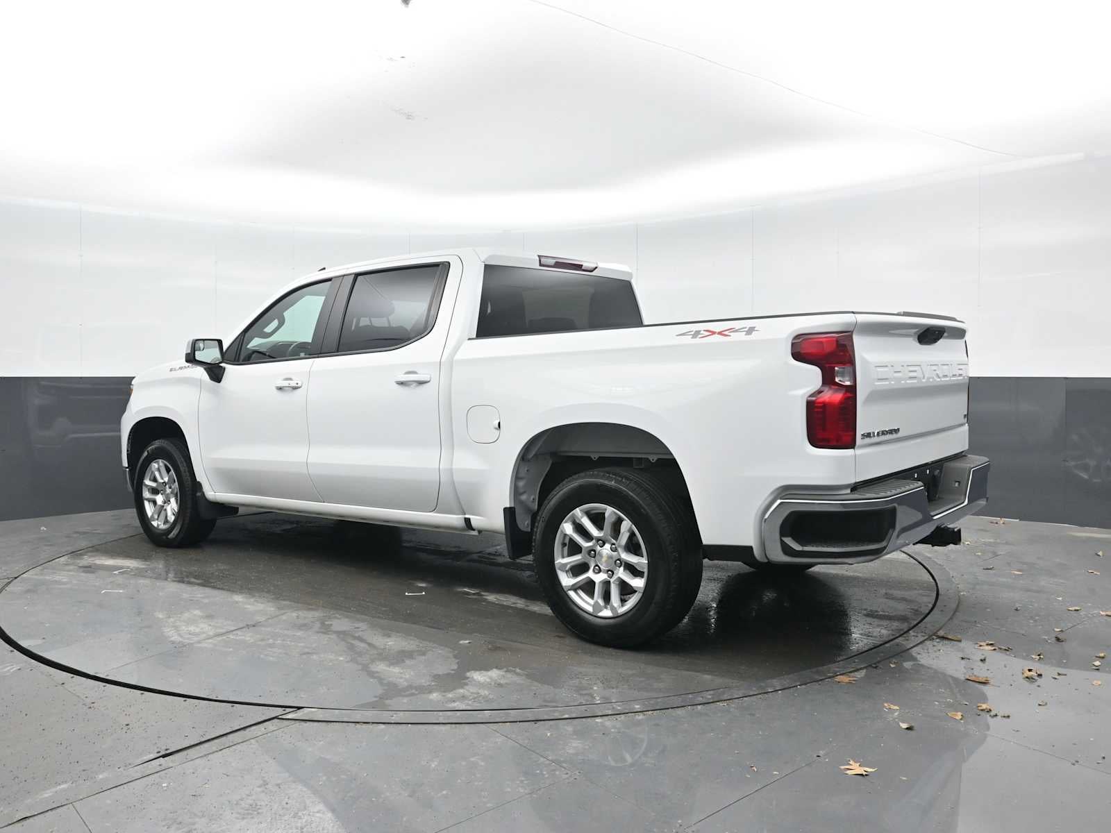 2022 Chevrolet Silverado 1500 LT (2FL)