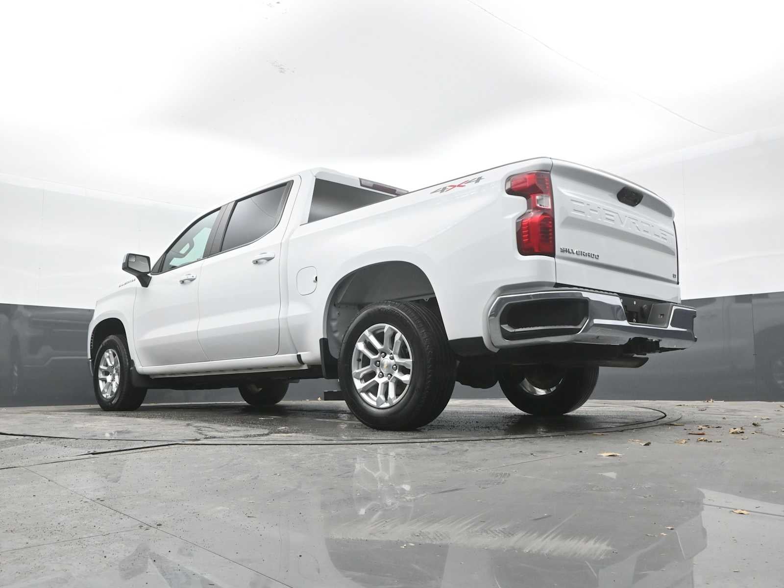 2022 Chevrolet Silverado 1500 LT (2FL)