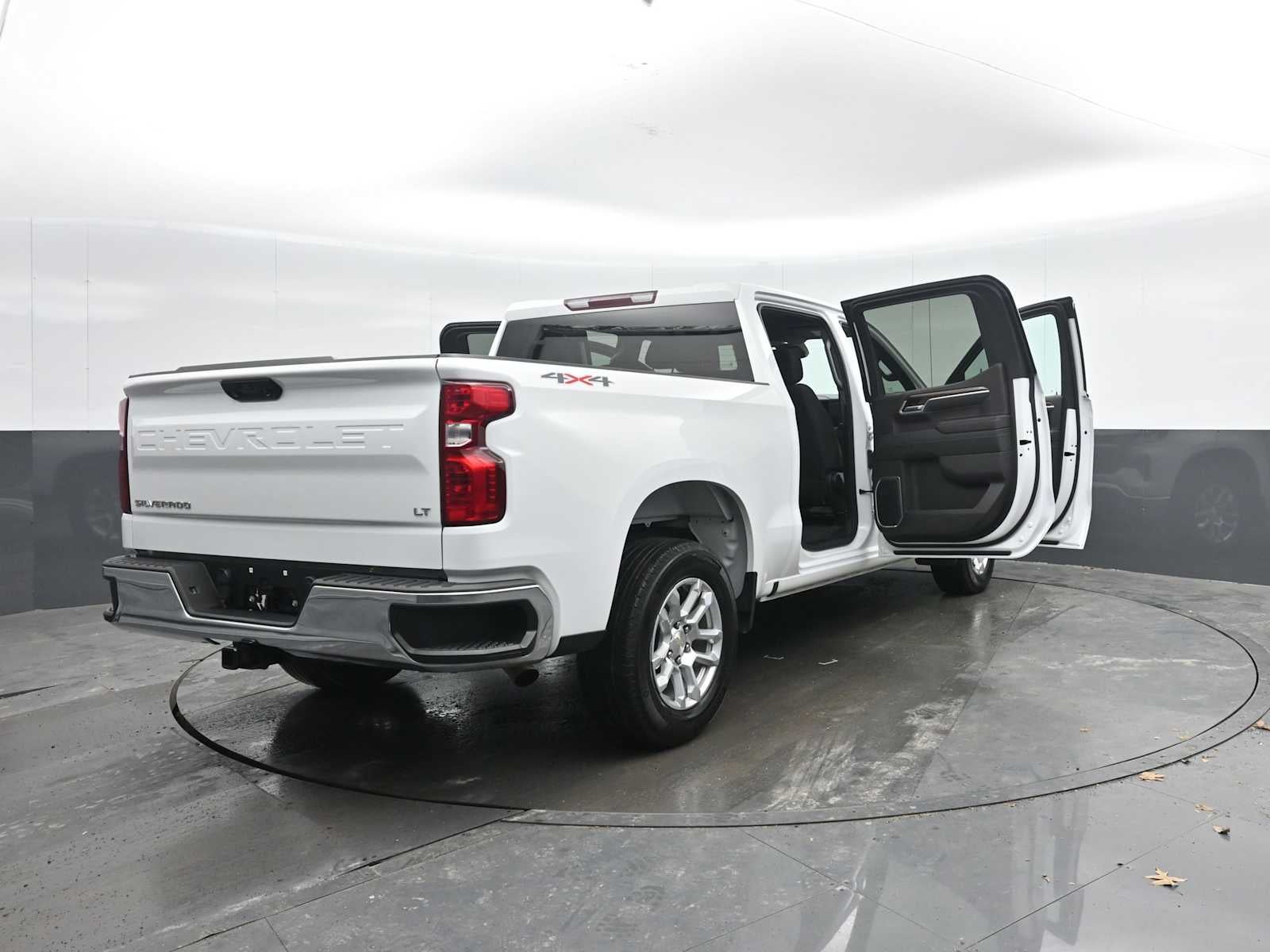 2022 Chevrolet Silverado 1500 LT (2FL)