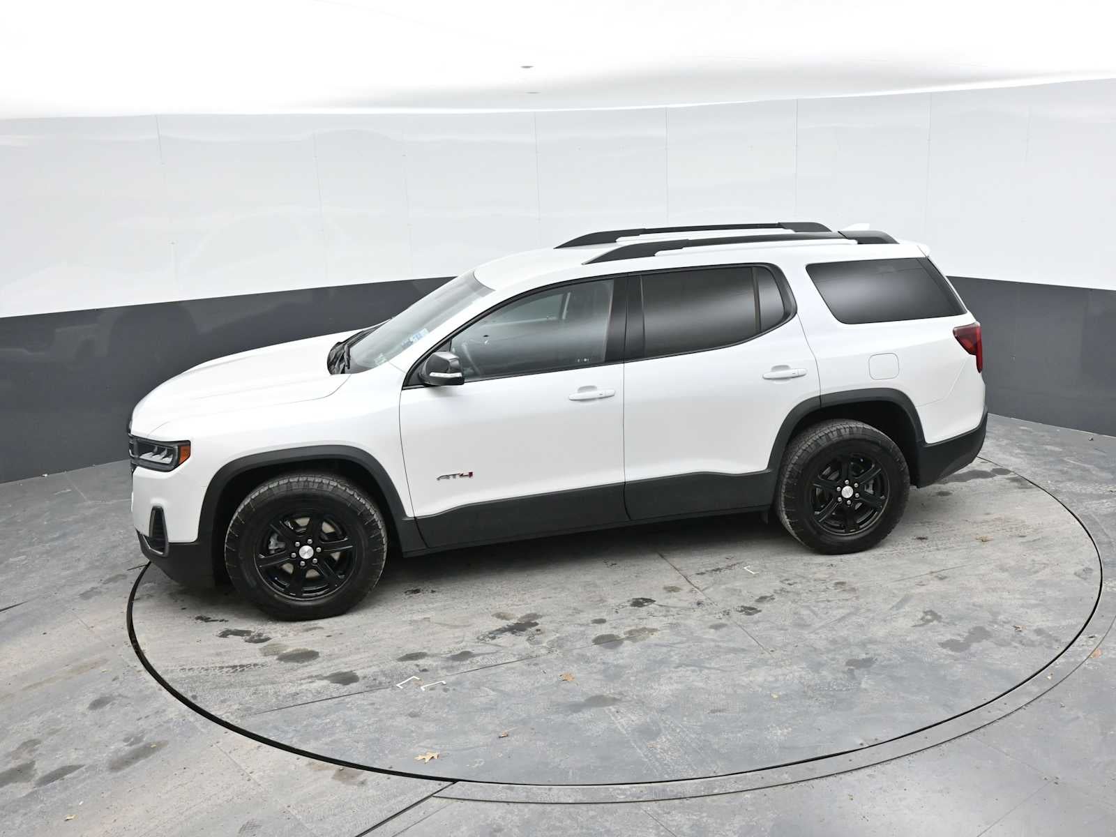2021 GMC Acadia AT4