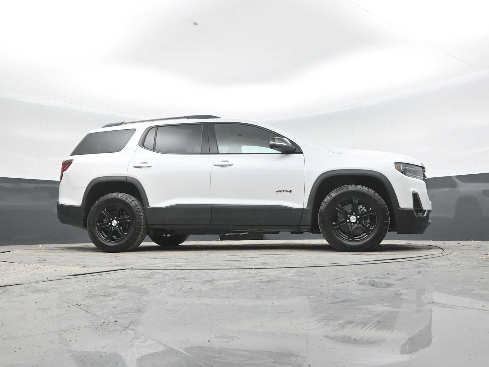 2021 GMC Acadia AT4