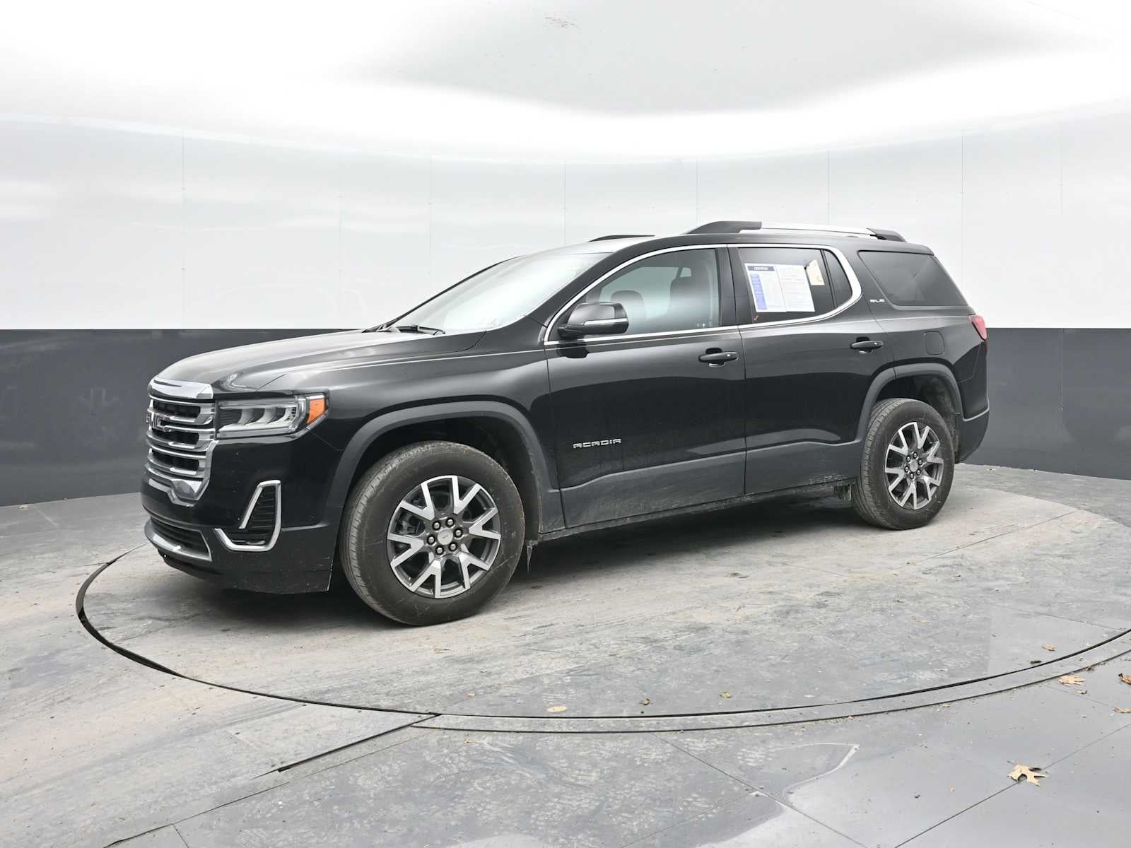2022 GMC Acadia SLE