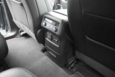 2022 GMC Acadia SLT