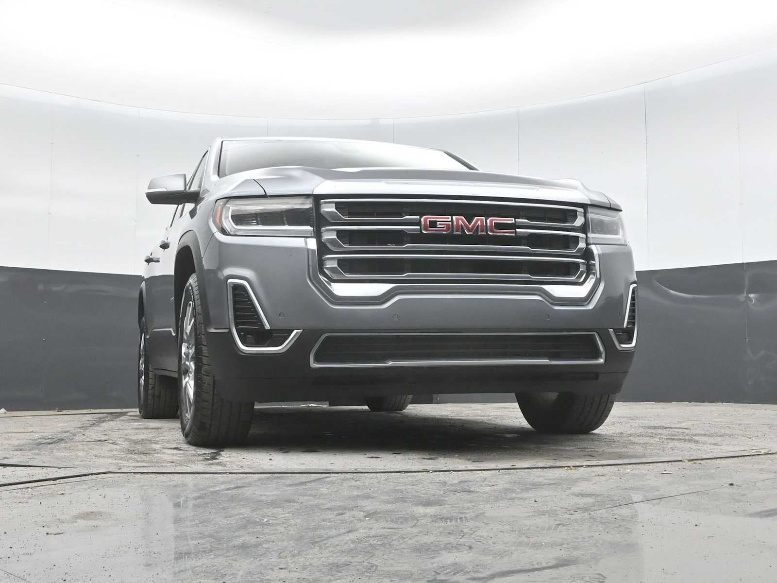2022 GMC Acadia SLT