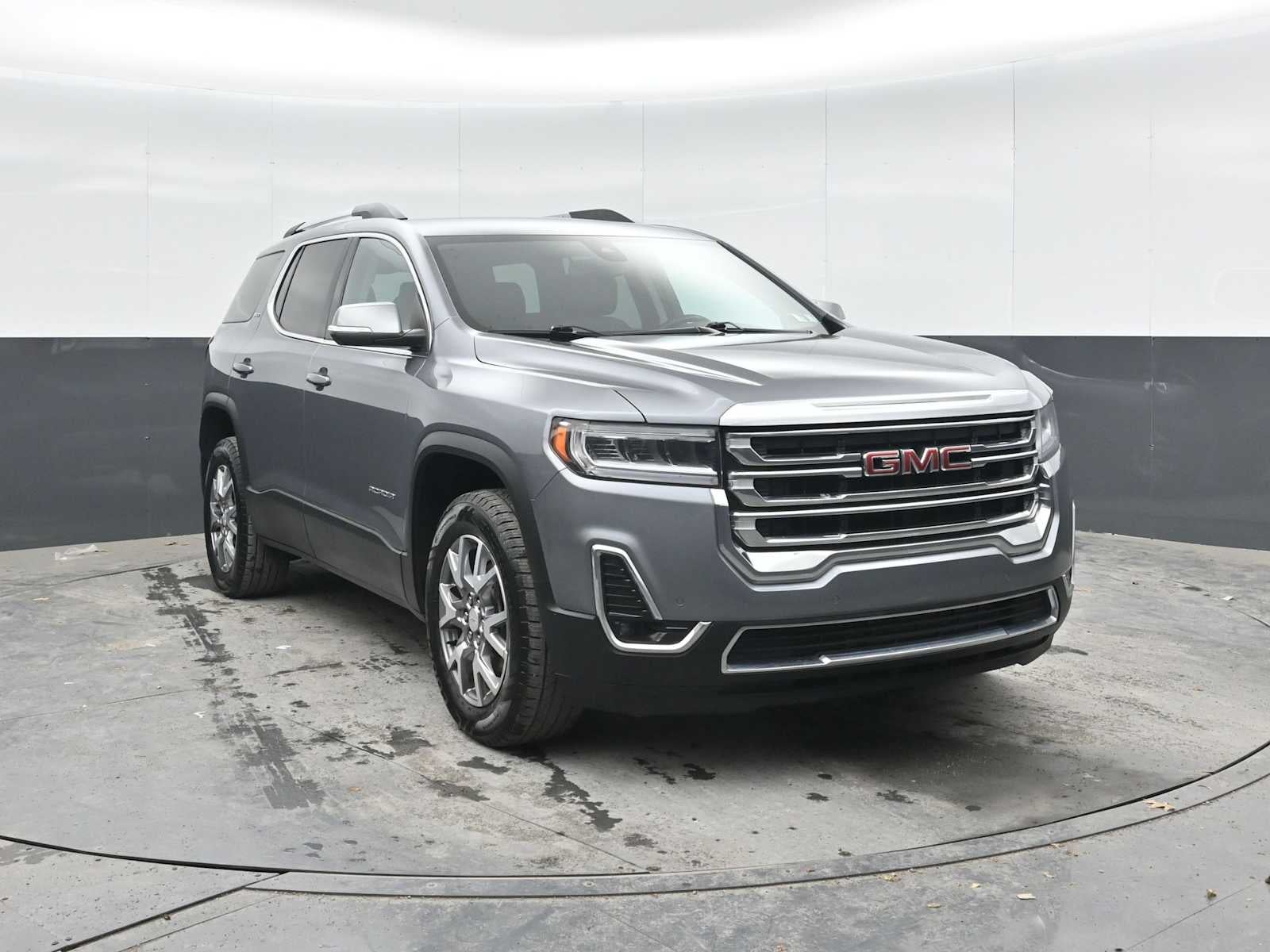 2022 GMC Acadia SLT
