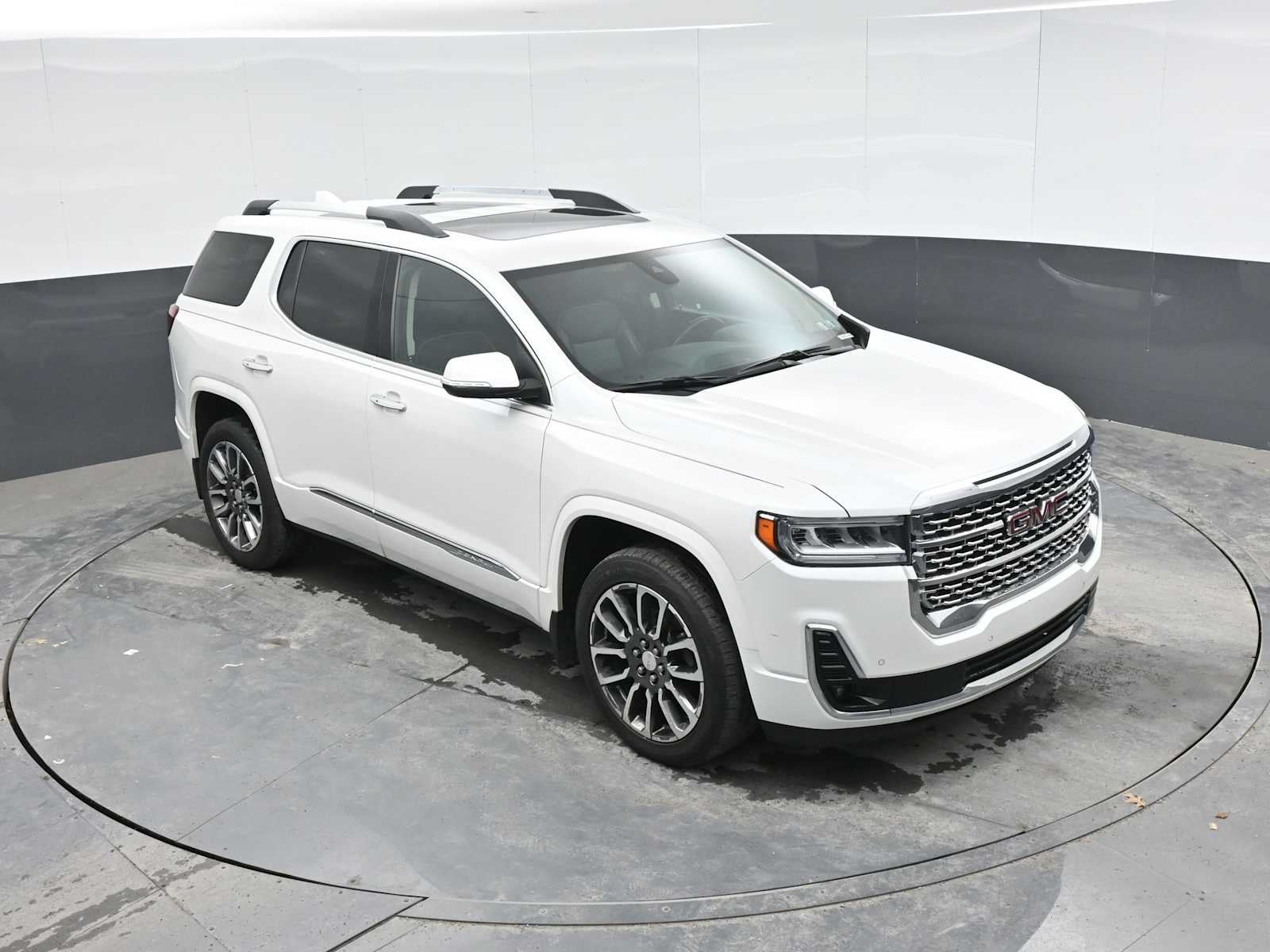 2020 GMC Acadia Denali