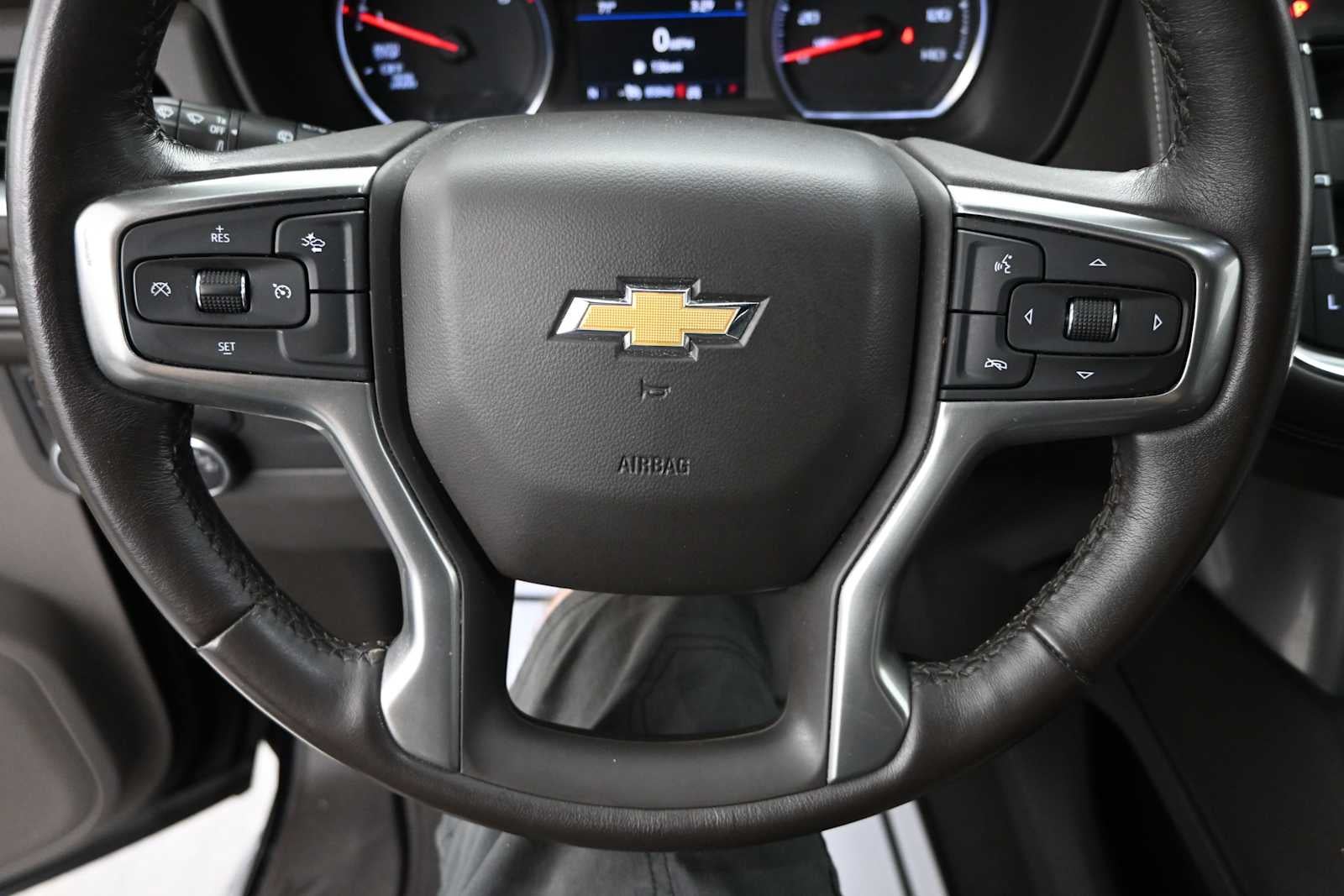 2022 Chevrolet Suburban LS