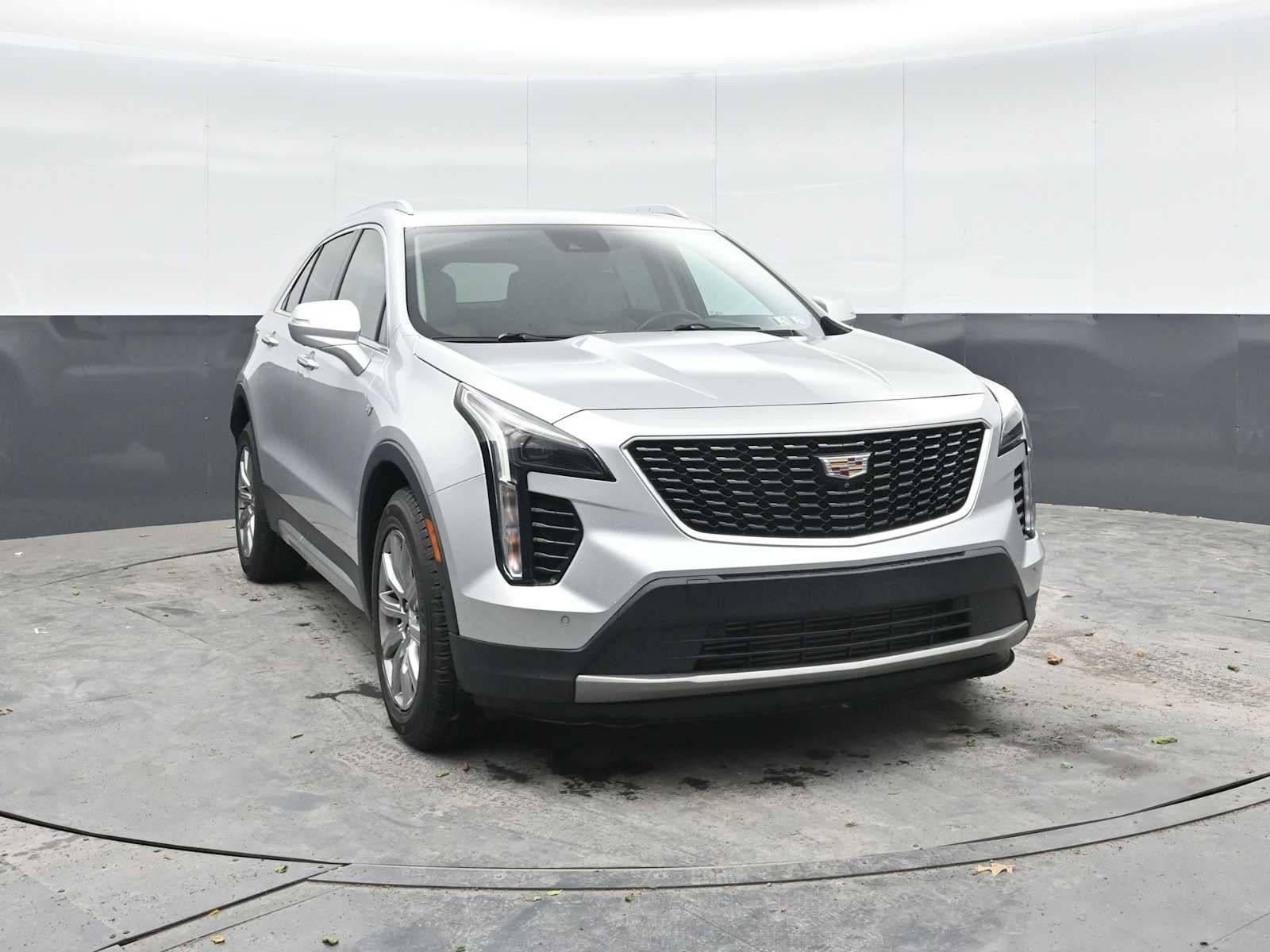 2019 Cadillac XT4 AWD Premium Luxury