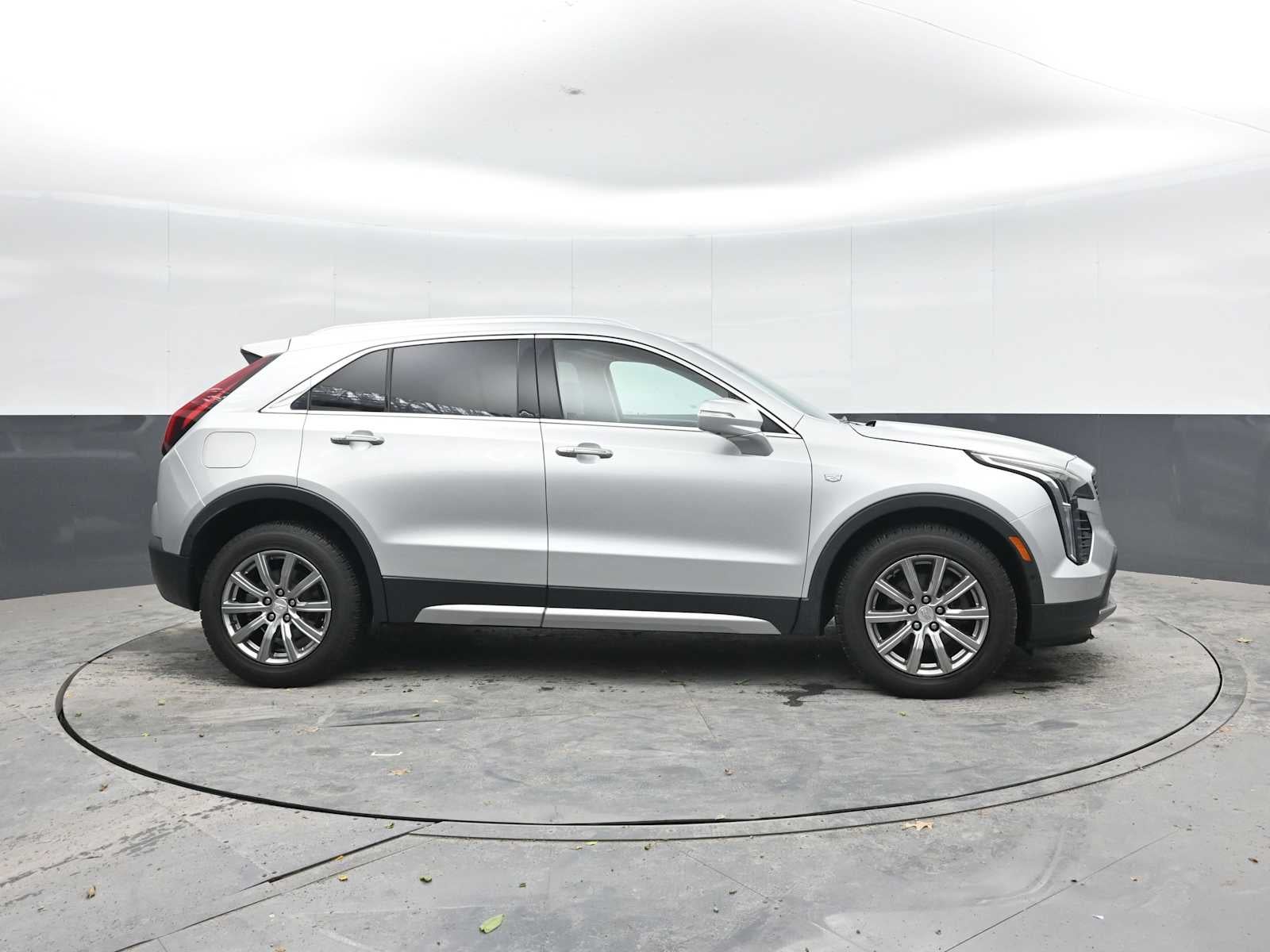 2019 Cadillac XT4 AWD Premium Luxury